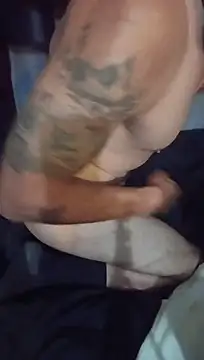 Myhornypll live room snapshot on Stripchat
