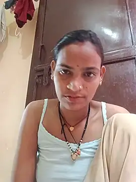 NENA_INDIAN_PUSSY Momentaufnahme des Live-Raums auf Stripchat