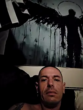NEWHUNGBOY Momentaufnahme des Live-Raums auf Stripchat