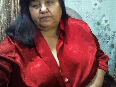 Nezsbudka Momentaufnahme des Live-Raums auf Stripchat