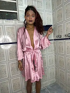 Nicky_Nicoole captura da sala ao vivo na Stripchat