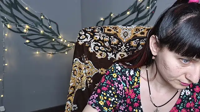 NinaFlawlees momentopname van live room op Stripchat