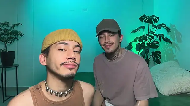 Noah_and_Steven captura de la sala en vivo en Stripchat