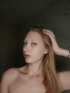 Oh_My_Evaaa снимок онлайн-комнаты на Stripchat