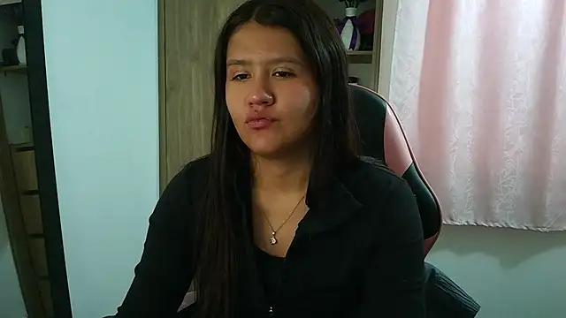 Oliviawatson1 captura de la sala en vivo en Stripchat