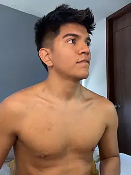 OnlySantty captura da sala ao vivo na Stripchat