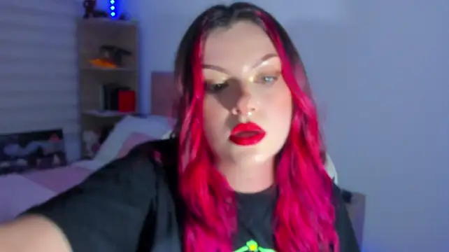 OphelianaRose33 Momentaufnahme des Live-Raums auf Stripchat