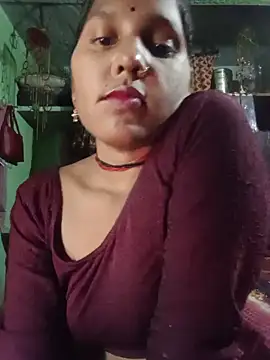 PUNAM__KHAN Momentaufnahme des Live-Raums auf Stripchat