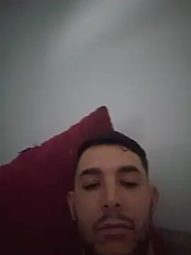Periikoo07 momentopname van live room op Stripchat
