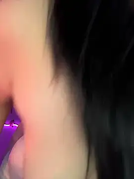 PinkyKitten live room snapshot on Stripchat