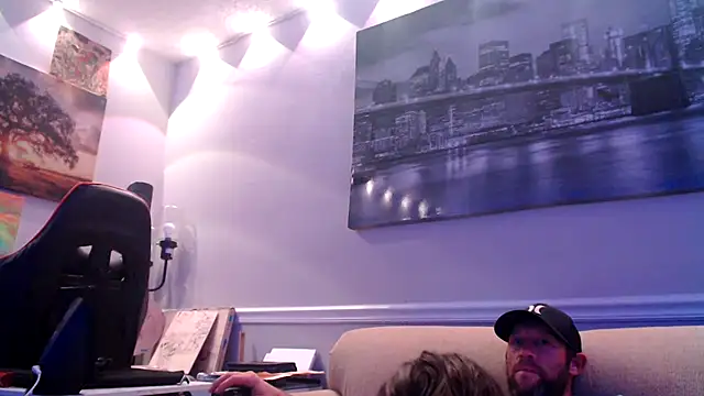 Playful_Pair0924 снимок онлайн-комнаты на Stripchat
