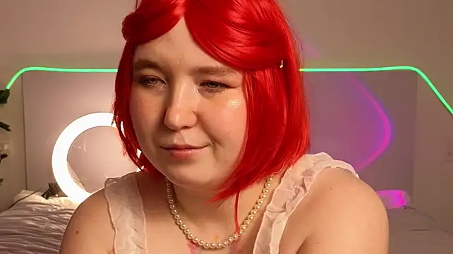 PlushyDevil Momentaufnahme des Live-Raums auf Stripchat