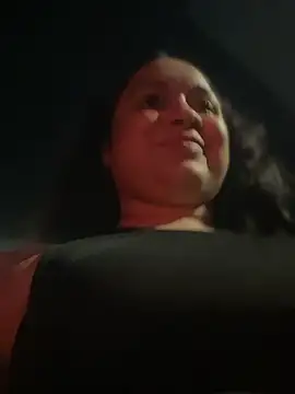 Pretty_Isadora Momentaufnahme des Live-Raums auf Stripchat