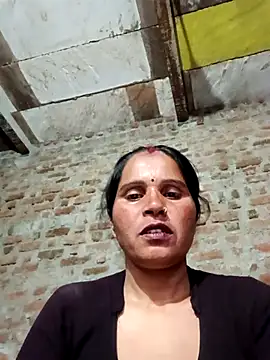 Punam_sahjadi momentopname van live room op Stripchat