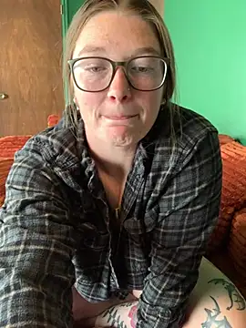 PussiesnCream_ Momentaufnahme des Live-Raums auf Stripchat