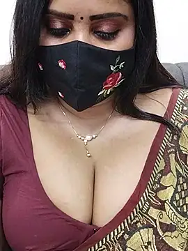 Queenflowerr Momentaufnahme des Live-Raums auf Stripchat