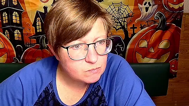 RadaChudna Momentaufnahme des Live-Raums auf Stripchat