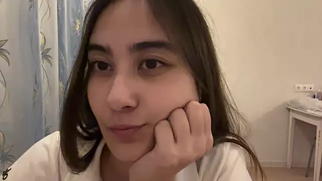 RaguelHarpst captura da sala ao vivo na Stripchat