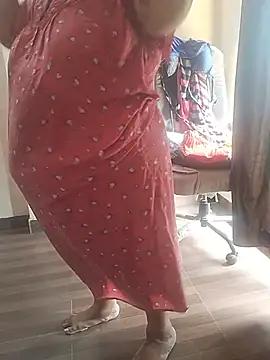 Ravina_patil1 captura de la sala en vivo en Stripchat