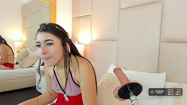 Renata_Rios captura de la sala en vivo en Stripchat