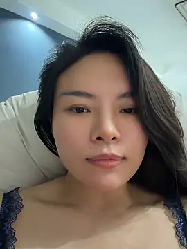 Ricegrains6666 Momentaufnahme des Live-Raums auf Stripchat