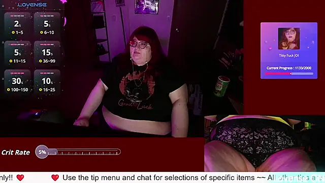 RileySynn captura de la sala en vivo en Stripchat