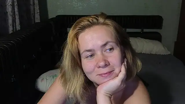 Riley_Roo captura de la sala en vivo en Stripchat
