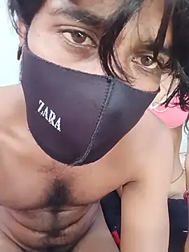 Royal_desi_couple023 снимок онлайн-комнаты на Stripchat