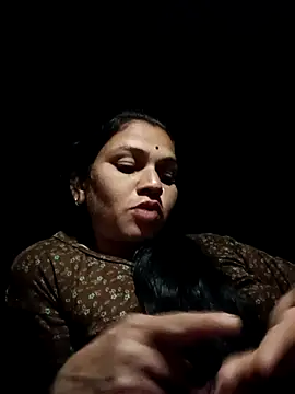 Ruby_Queenn captura da sala ao vivo na Stripchat