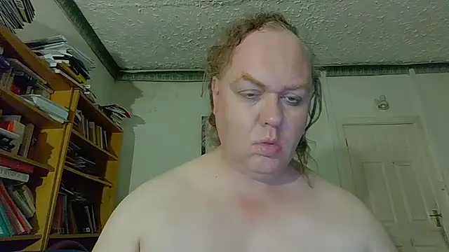 SUPERVILLAINESS live room snapshot on Stripchat