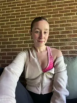 SageMarie555 Momentaufnahme des Live-Raums auf Stripchat