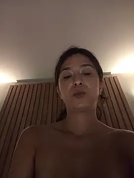 Sahana_Ashiika captura da sala ao vivo na Stripchat
