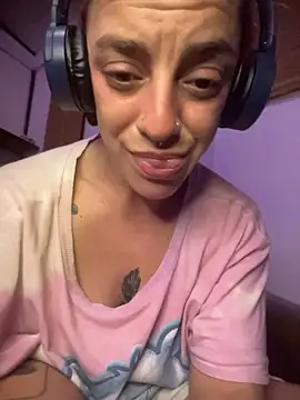 SalyTredelMonte captura da sala ao vivo na Stripchat