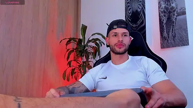 Santos_ramirez1 Momentaufnahme des Live-Raums auf Stripchat