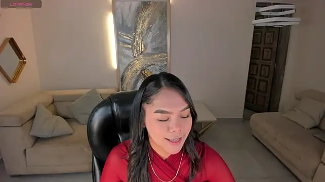 SaphiraJames Momentaufnahme des Live-Raums auf Stripchat