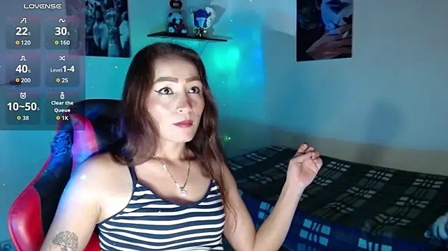 Sara-Guzman1 Momentaufnahme des Live-Raums auf Stripchat