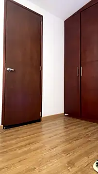 Sarabubbie снимок онлайн-комнаты на Stripchat
