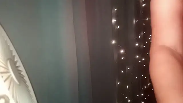 Secret_Dessire снимок онлайн-комнаты на Stripchat