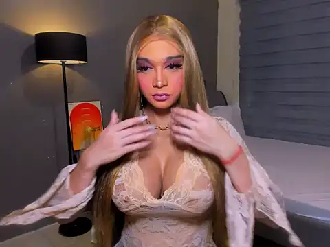 SelenaWhitmore Momentaufnahme des Live-Raums auf Stripchat