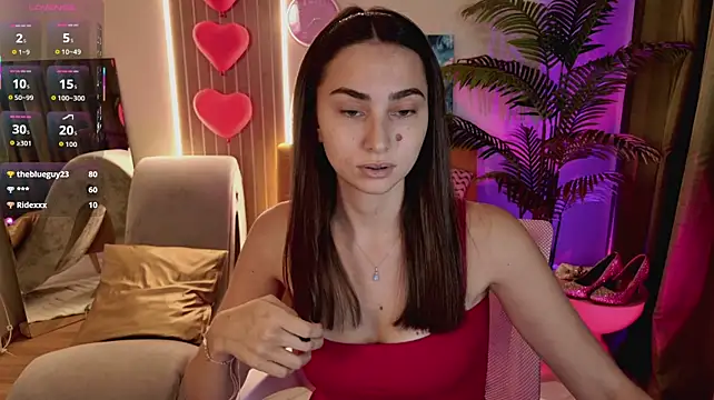 SelinOtis live room snapshot on Stripchat