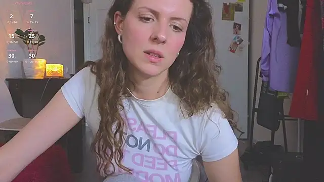 Sereta_Finn Momentaufnahme des Live-Raums auf Stripchat