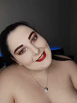 SexyBitchRSA live room snapshot on Stripchat