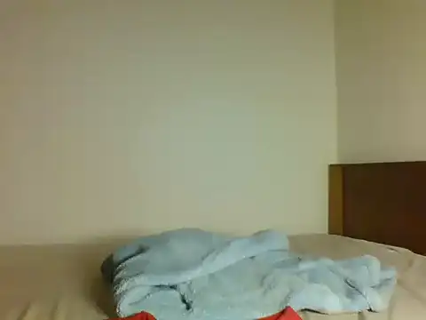 Sexy_curvie live room snapshot on Stripchat