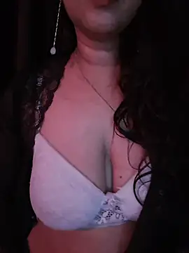 Sexy_mahi001 Momentaufnahme des Live-Raums auf Stripchat