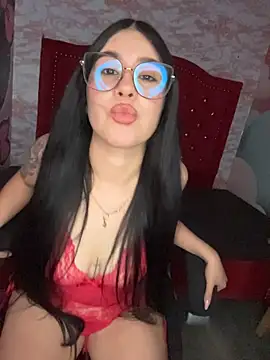 Sienna_Rose_LS live room snapshot on Stripchat