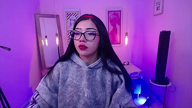 Soffi_x_x_ Momentaufnahme des Live-Raums auf Stripchat