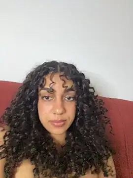 Sora_pasquale captura da sala ao vivo na Stripchat