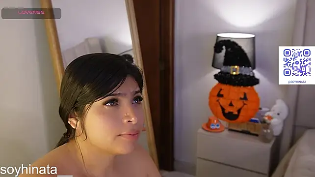 Soyhinata_ Momentaufnahme des Live-Raums auf Stripchat