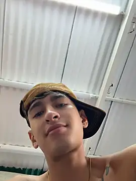 Stiven_neithan captura de la sala en vivo en Stripchat