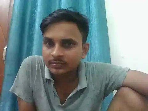 Sumit_LkO live room snapshot on Stripchat
